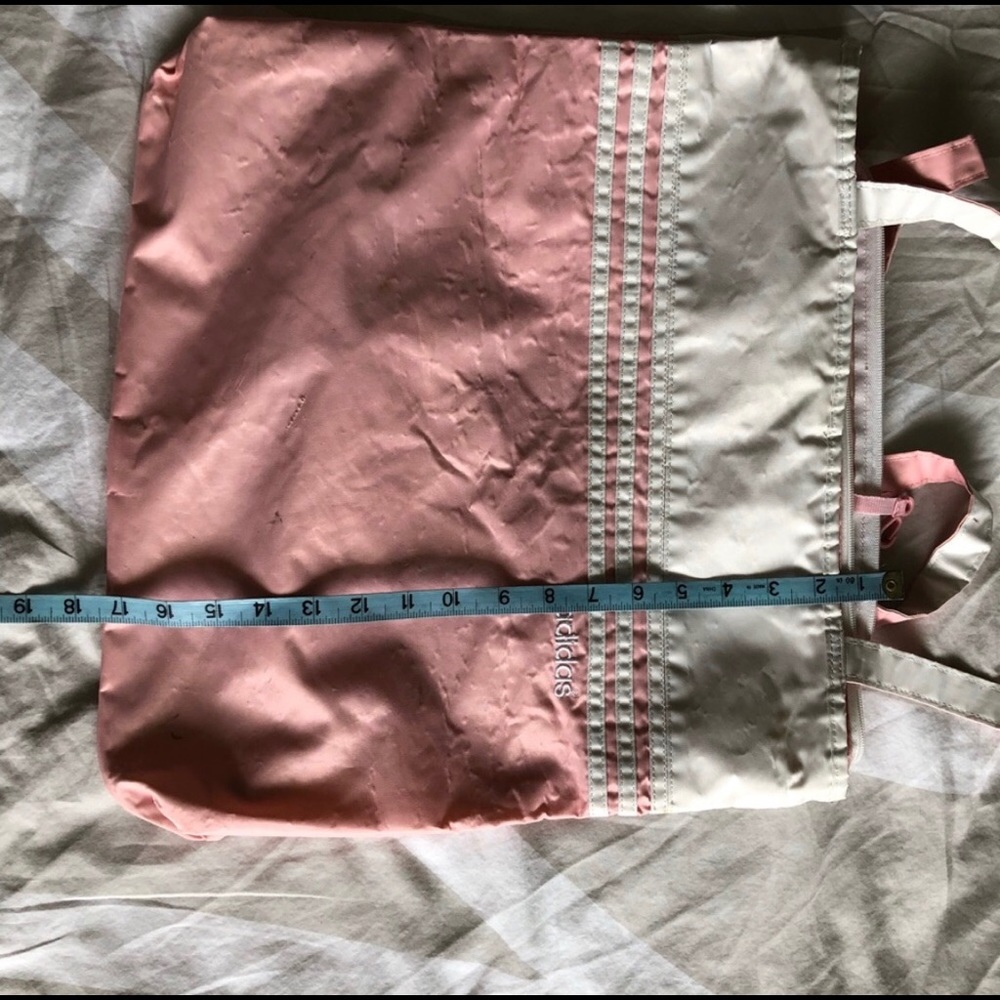 Adidas vintage blush pink nylon bag! - Picture 8 of 8